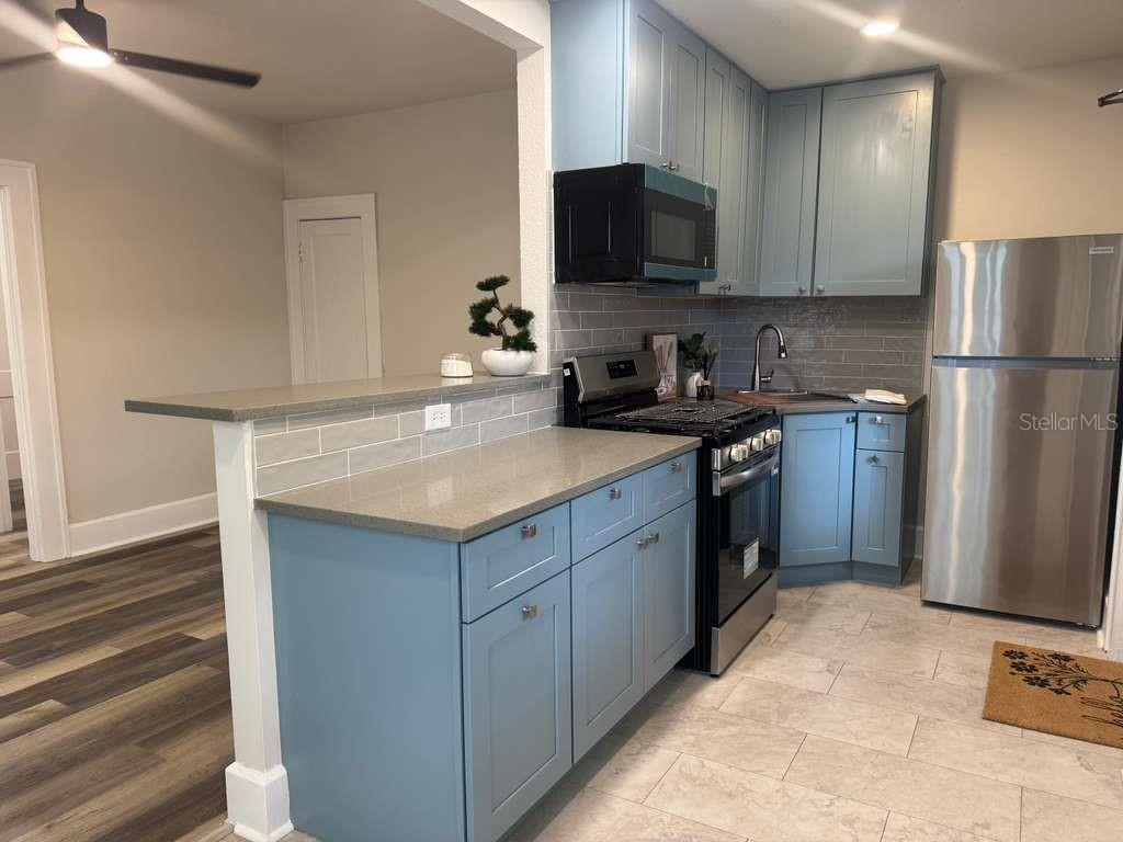824 6TH ST N #2, ST PETERSBURG, FL, 33701