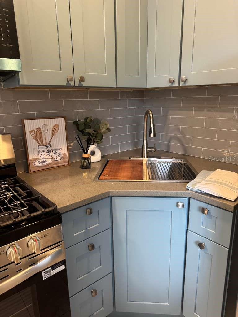 824 6TH ST N #2, ST PETERSBURG, FL, 33701