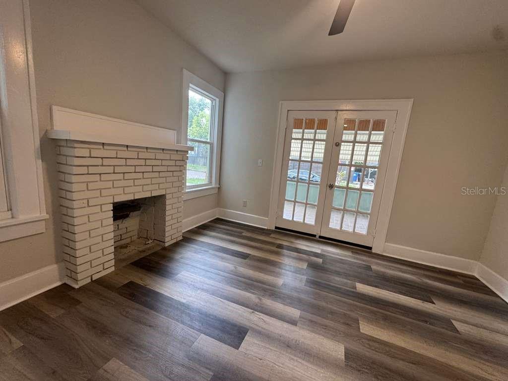 824 6TH ST N #2, ST PETERSBURG, FL, 33701