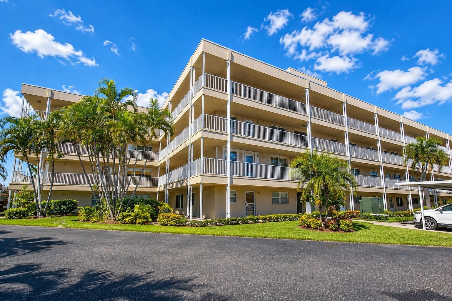 9950 62ND TER N #315, ST PETERSBURG, FL, 33708