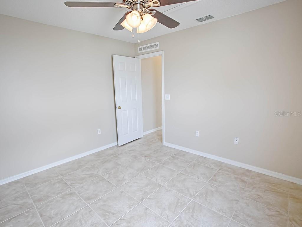 2139 SANDRIDGE CIR, EUSTIS, FL, 32726