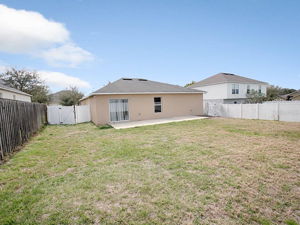 2139 SANDRIDGE CIR, EUSTIS, FL, 32726
