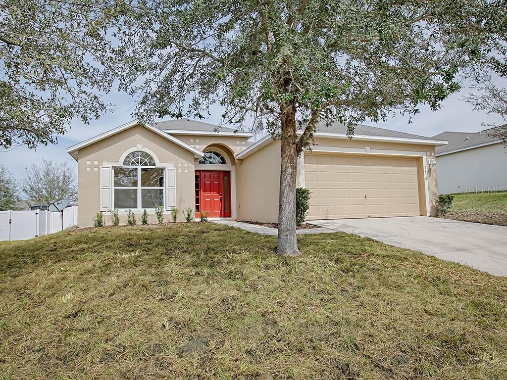 2139 SANDRIDGE CIR, EUSTIS, FL, 32726