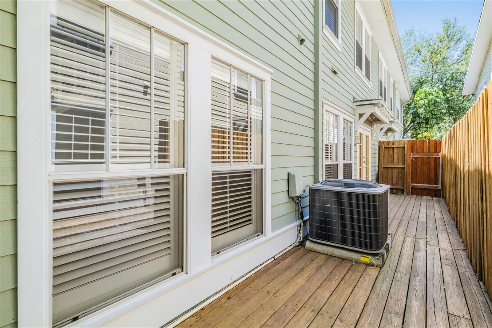 404 S WILLOW AVE #B, TAMPA, FL, 33606
