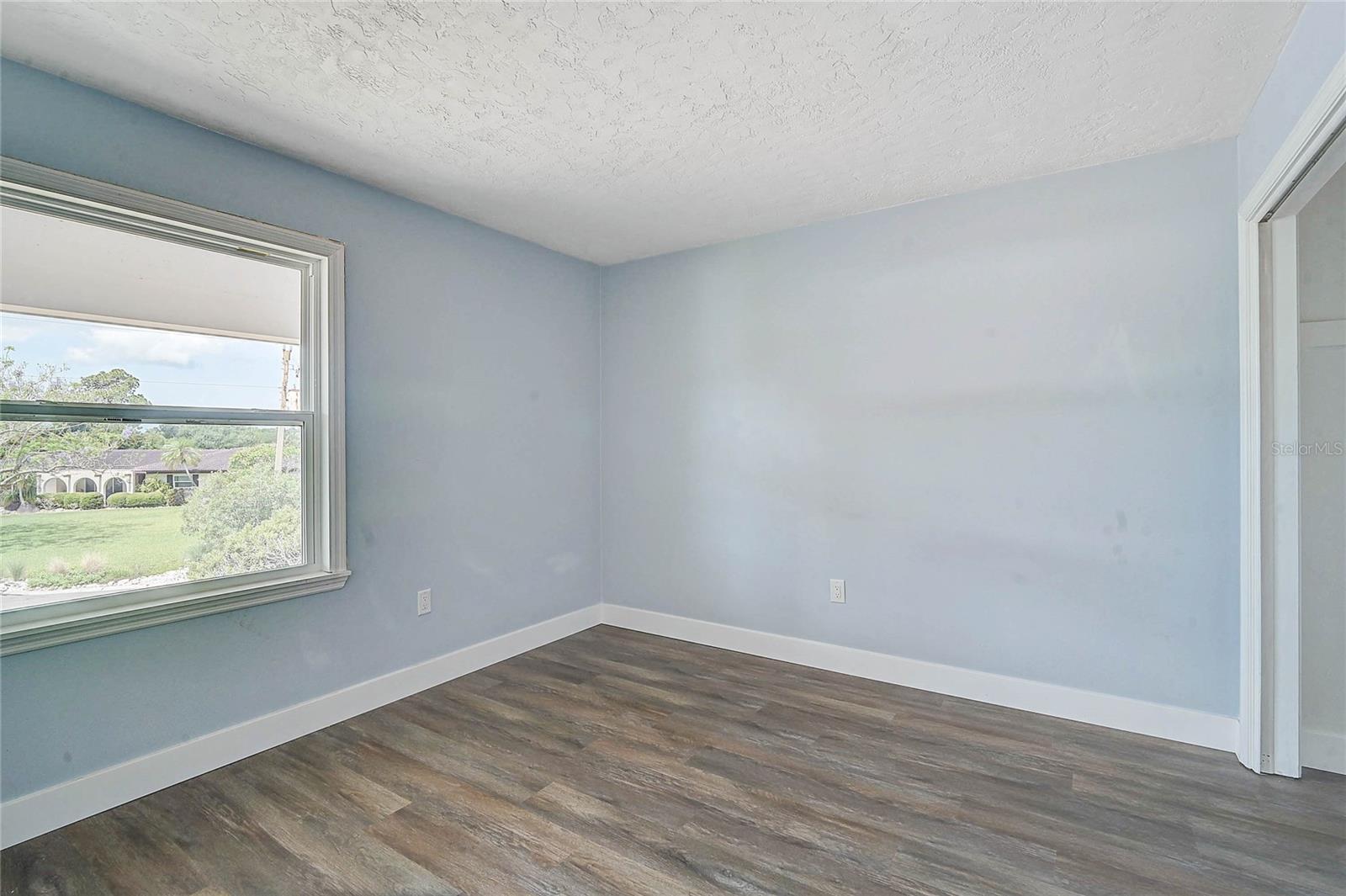 3215 PINE VALLEY DR, SARASOTA, FL, 34239