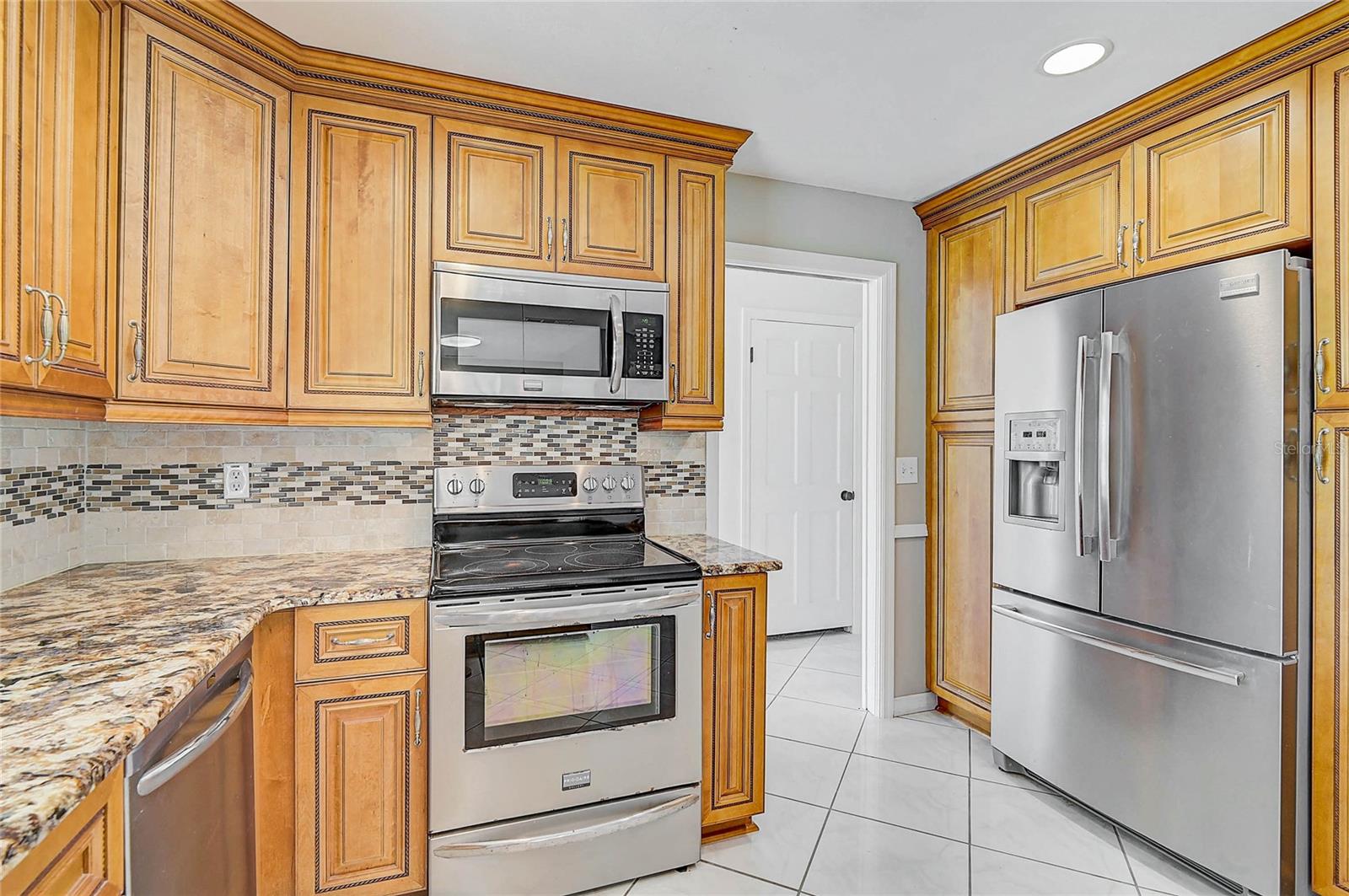 3215 PINE VALLEY DR, SARASOTA, FL, 34239