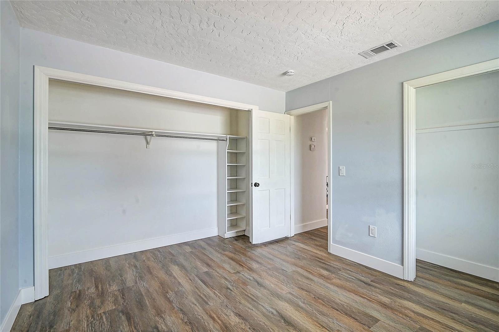 3215 PINE VALLEY DR, SARASOTA, FL, 34239