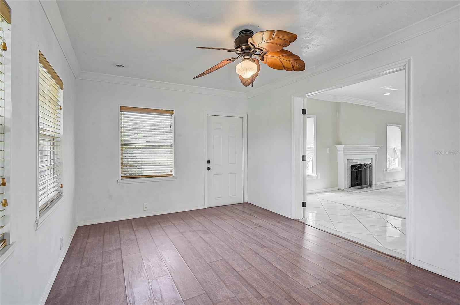 3215 PINE VALLEY DR, SARASOTA, FL, 34239