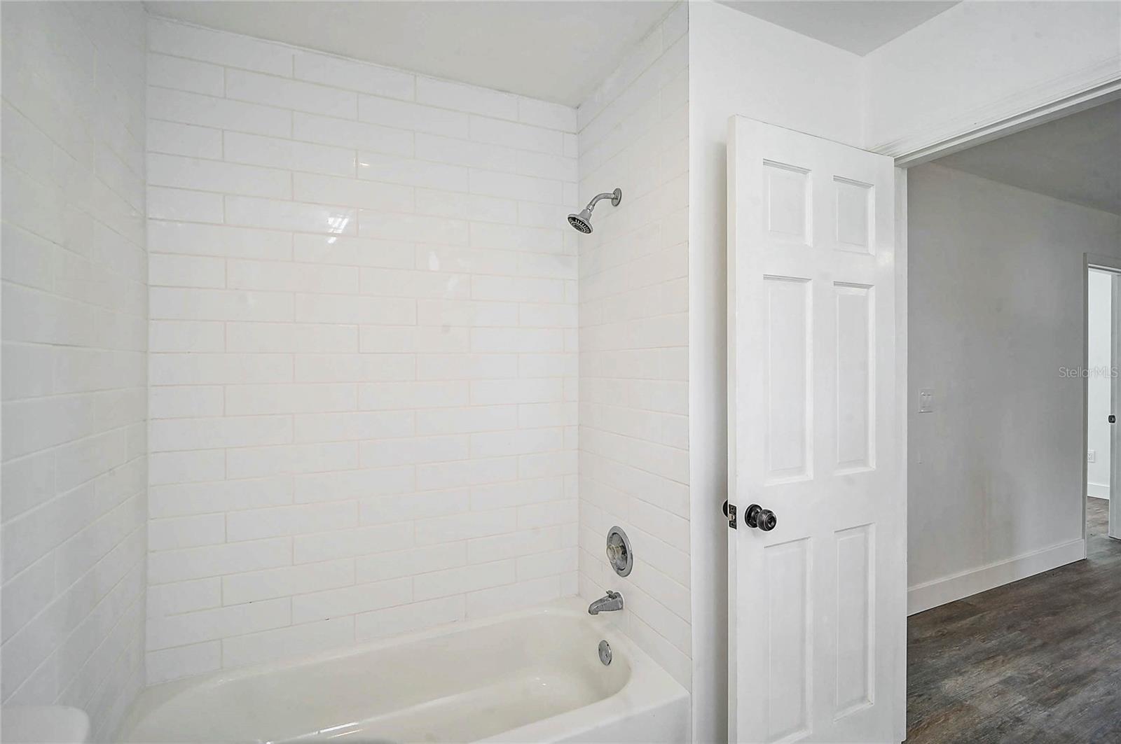 3215 PINE VALLEY DR, SARASOTA, FL, 34239