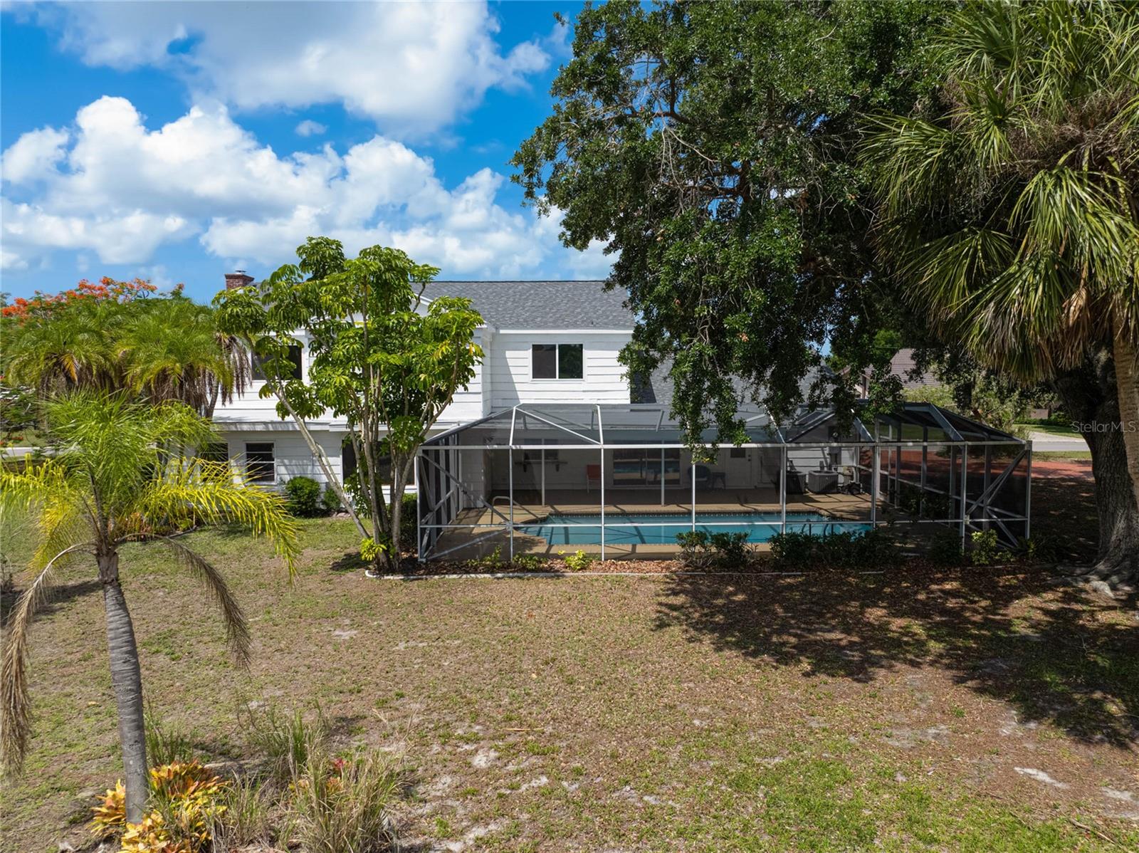 3215 PINE VALLEY DR, SARASOTA, FL, 34239