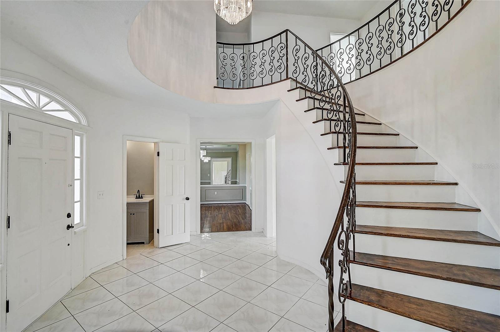 3215 PINE VALLEY DR, SARASOTA, FL, 34239