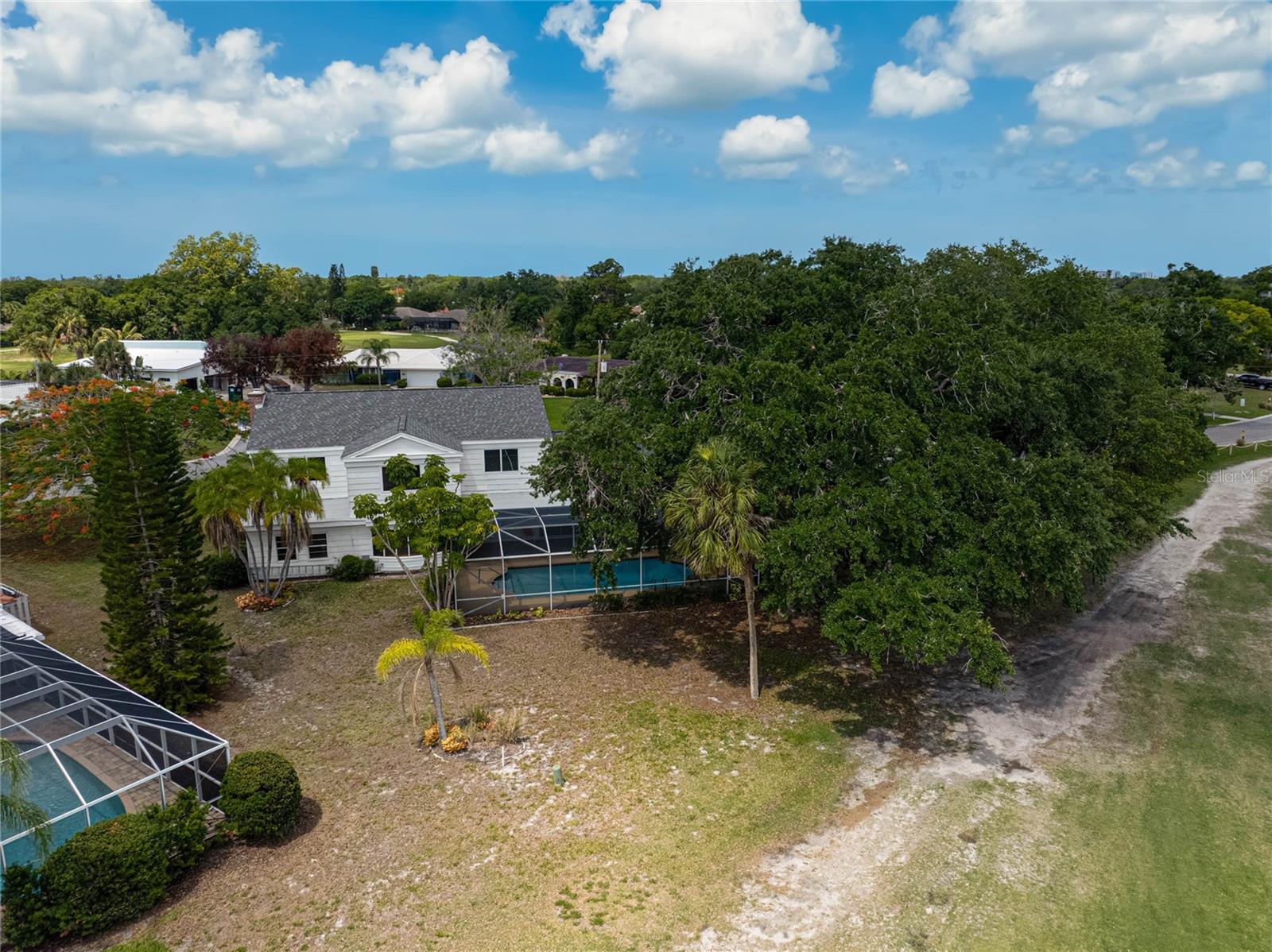 3215 PINE VALLEY DR, SARASOTA, FL, 34239