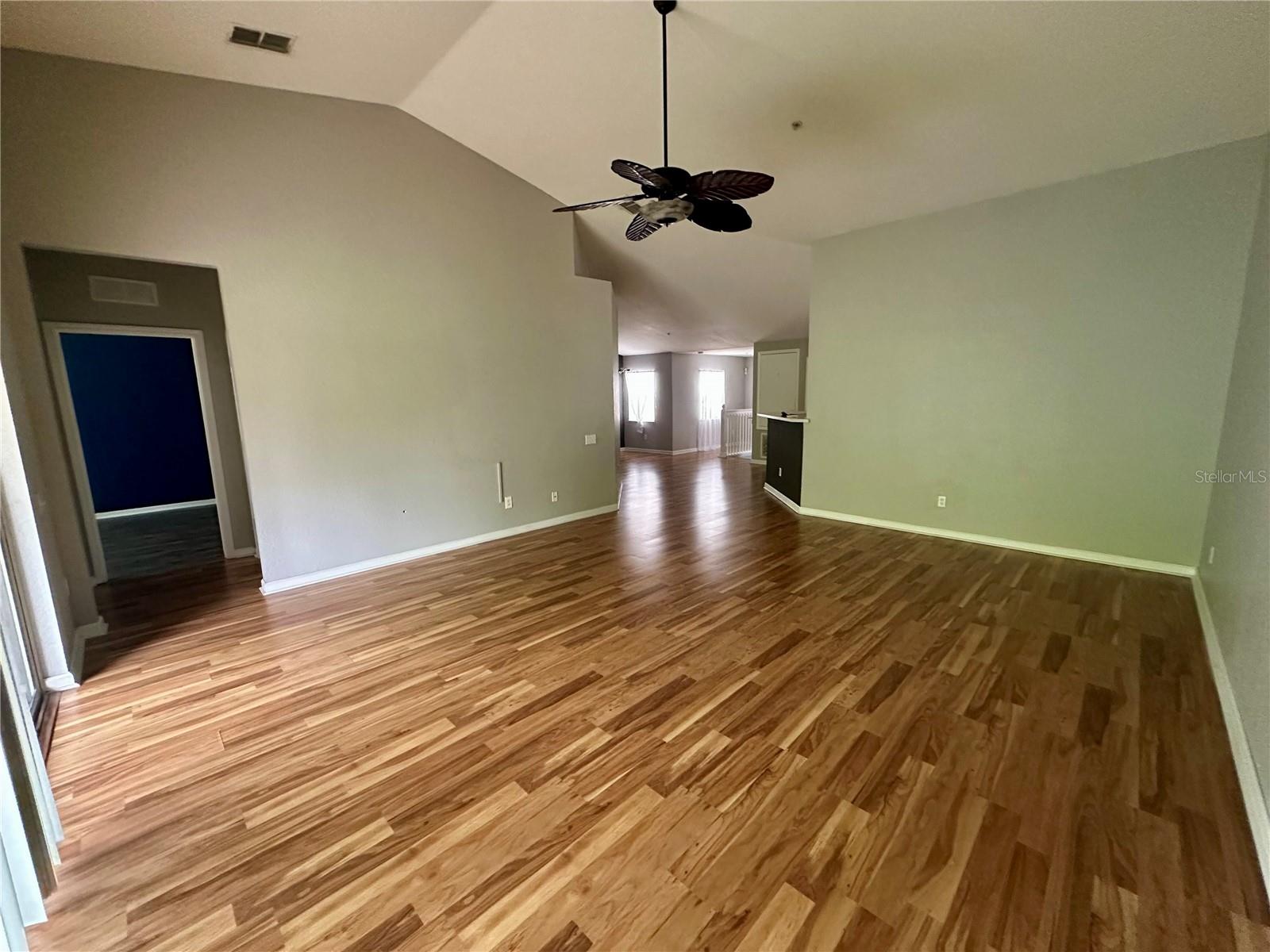 2763 METRO SEVILLA DR #105, ORLANDO, FL, 32835