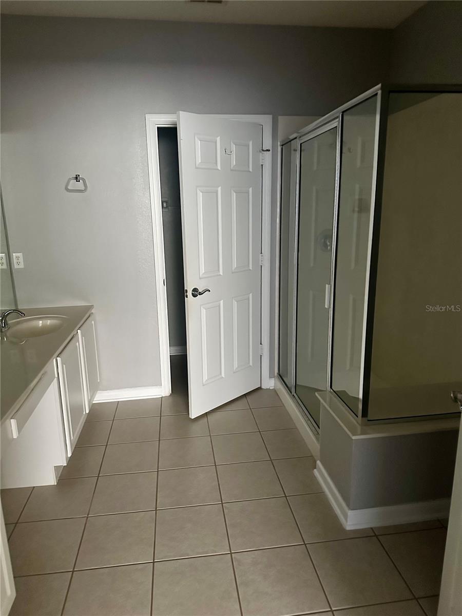 2763 METRO SEVILLA DR #105, ORLANDO, FL, 32835