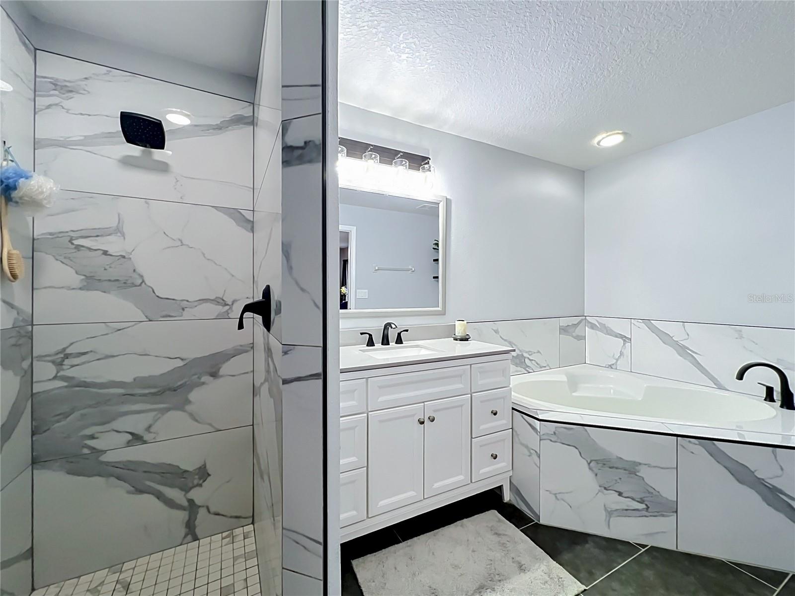 1123 LAKEVIEW OAKS DR, MINNEOLA, FL, 34715