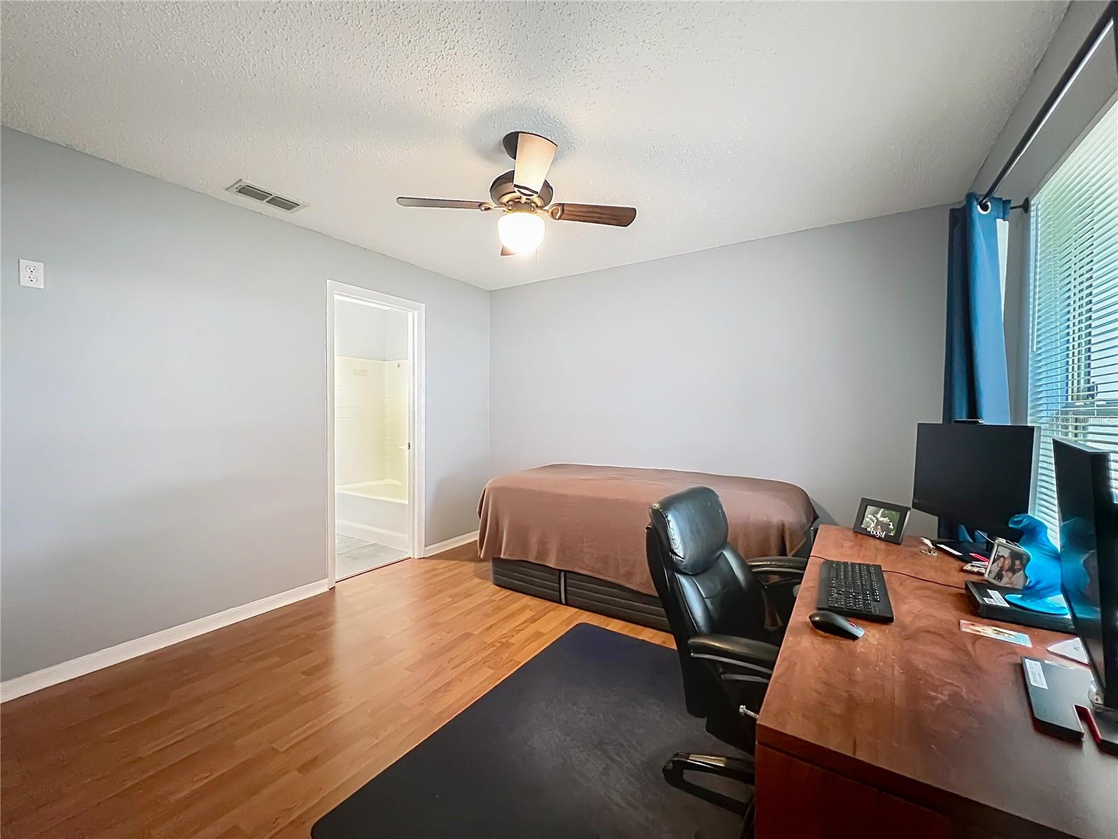 1123 LAKEVIEW OAKS DR, MINNEOLA, FL, 34715