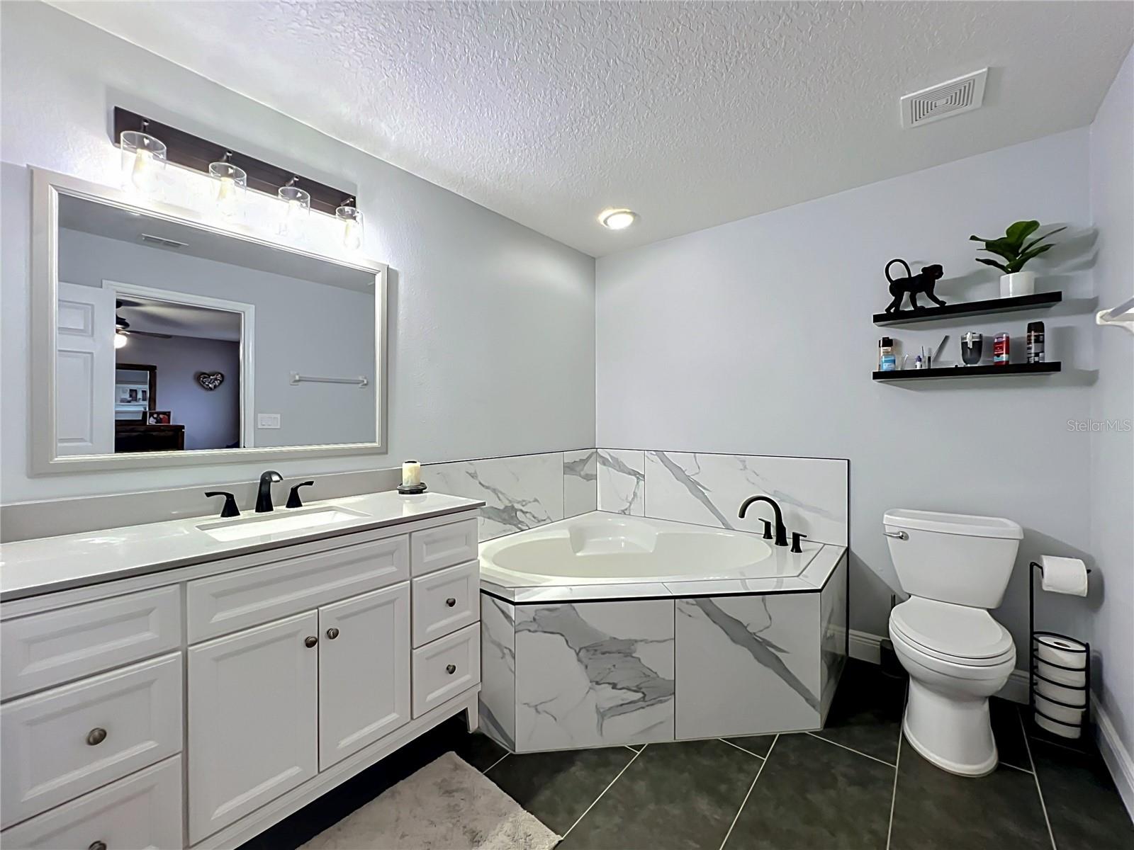 1123 LAKEVIEW OAKS DR, MINNEOLA, FL, 34715