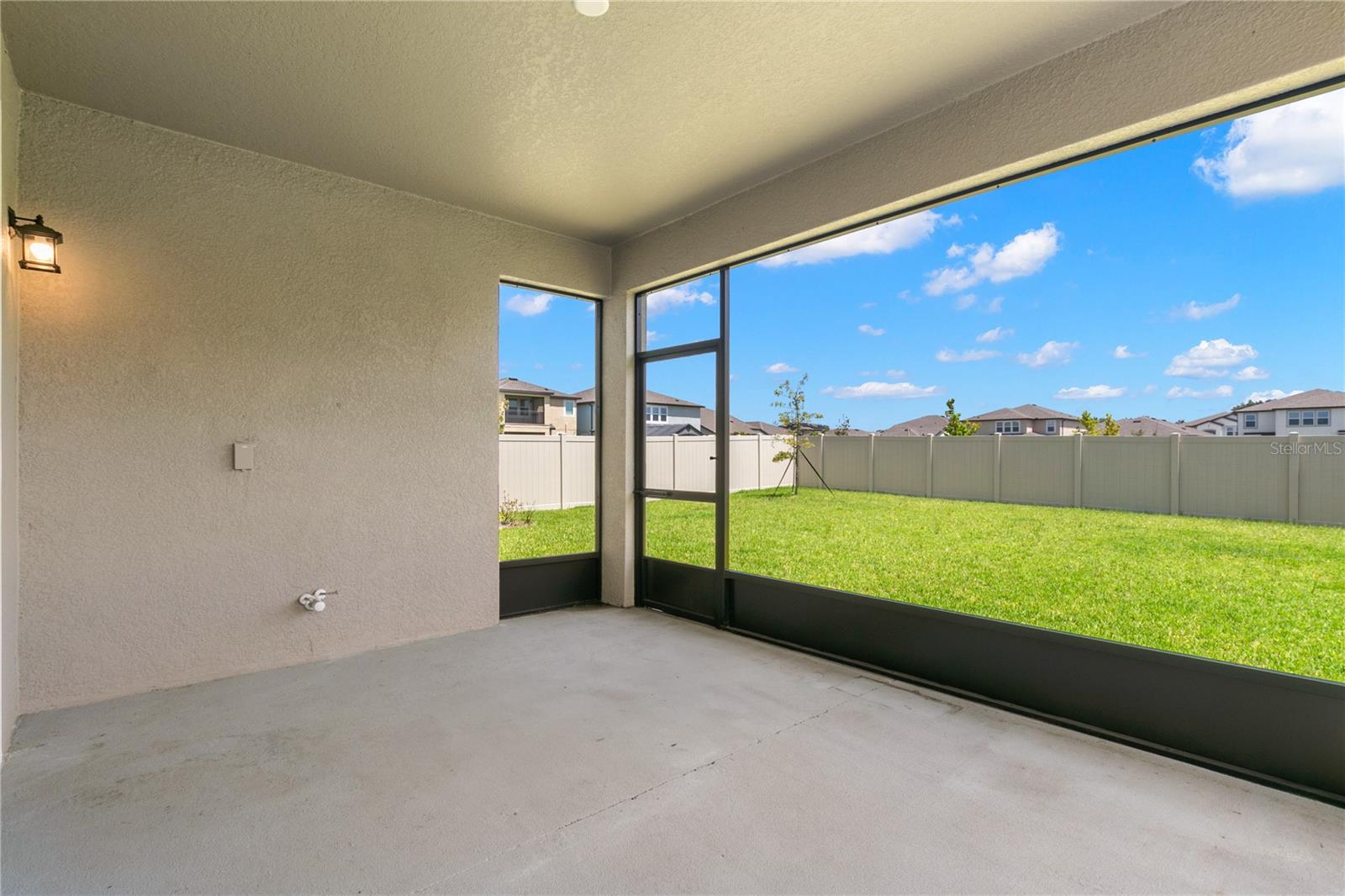 16049 SONOMA GROVE CIR, TAMPA, FL, 33647