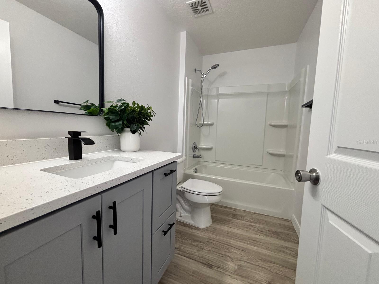 404 MANITOBA DR, KISSIMMEE, FL, 34759