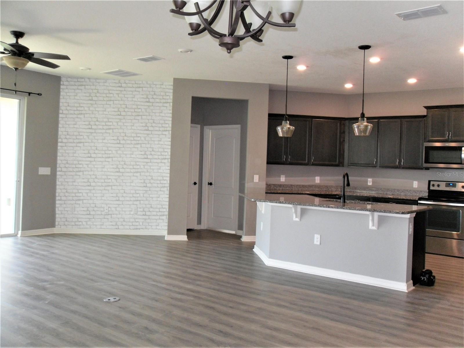 10638 LAGUNA PLAINS DR, RIVERVIEW, FL, 33578