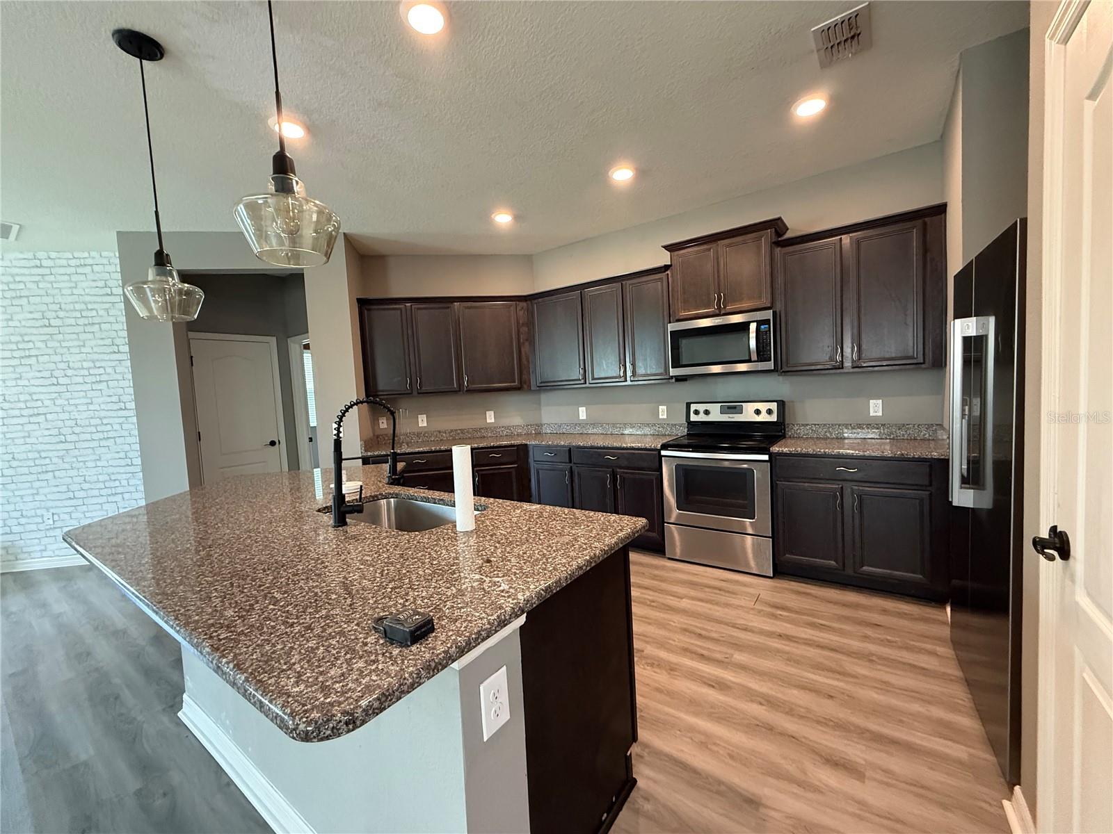 10638 LAGUNA PLAINS DR, RIVERVIEW, FL, 33578