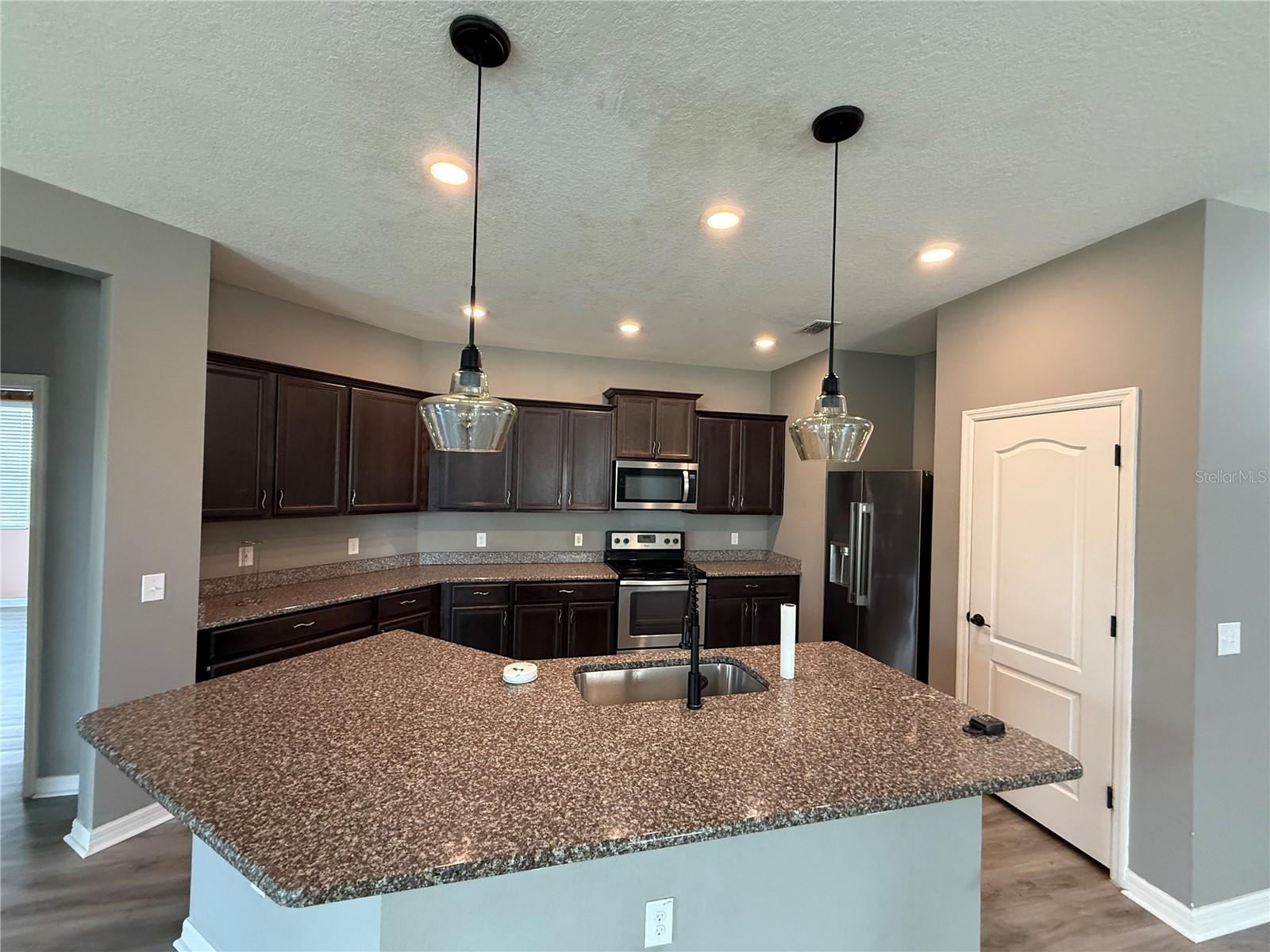 10638 LAGUNA PLAINS DR, RIVERVIEW, FL, 33578