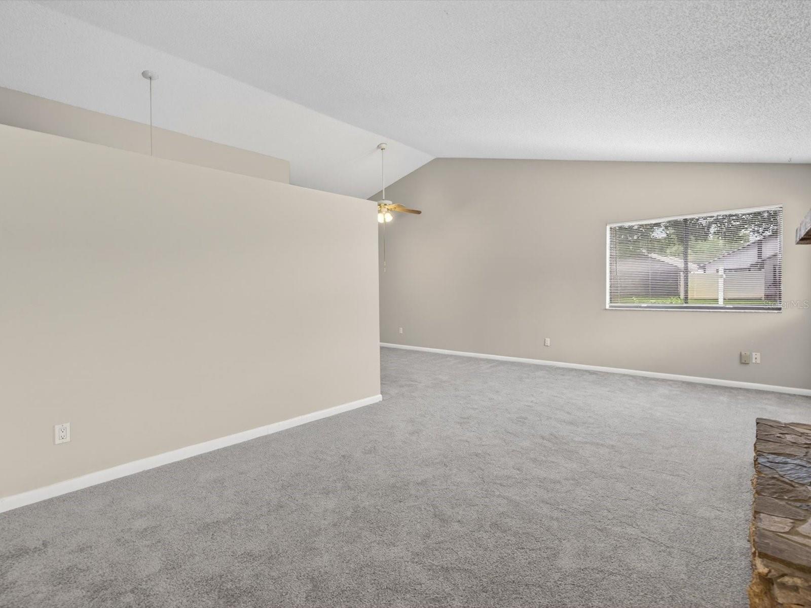 724 LAKESIDE DR, WINTER SPRINGS, FL, 32708