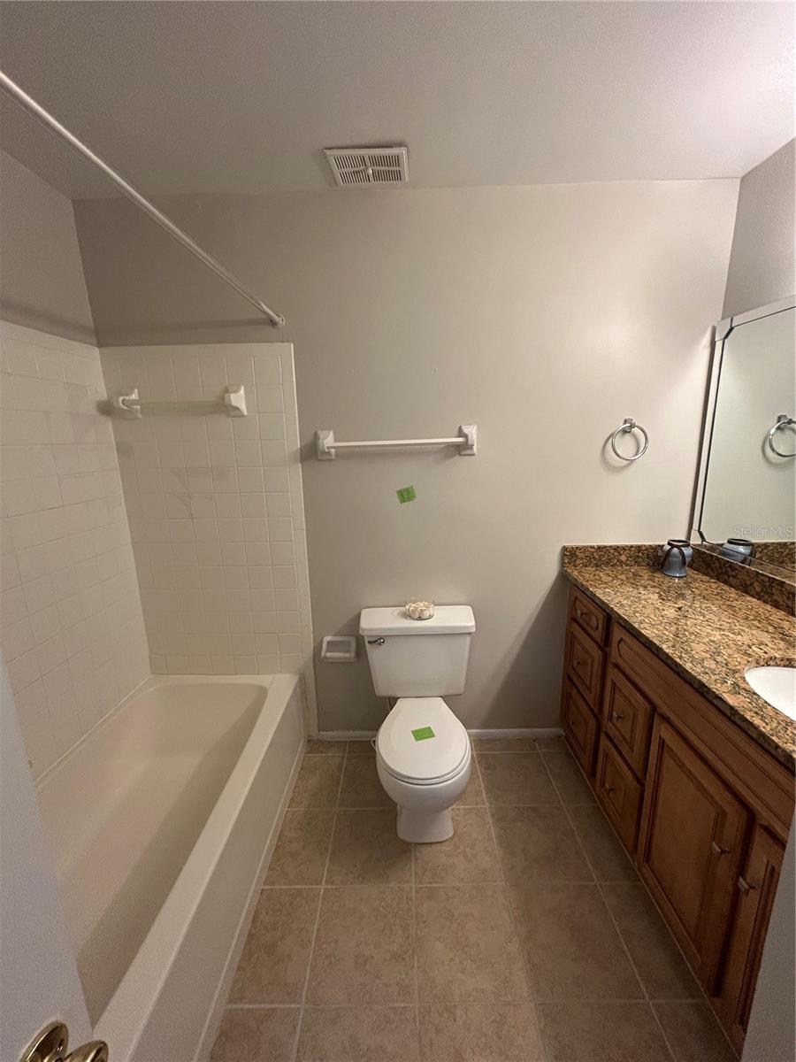 636 KENWICK CIR #105, CASSELBERRY, FL, 32707