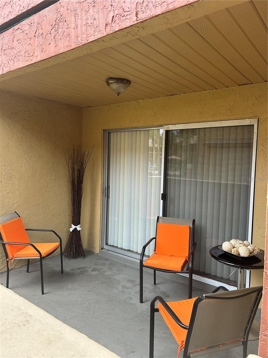 636 KENWICK CIR #105, CASSELBERRY, FL, 32707