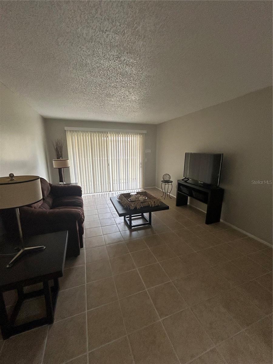 636 KENWICK CIR #105, CASSELBERRY, FL, 32707