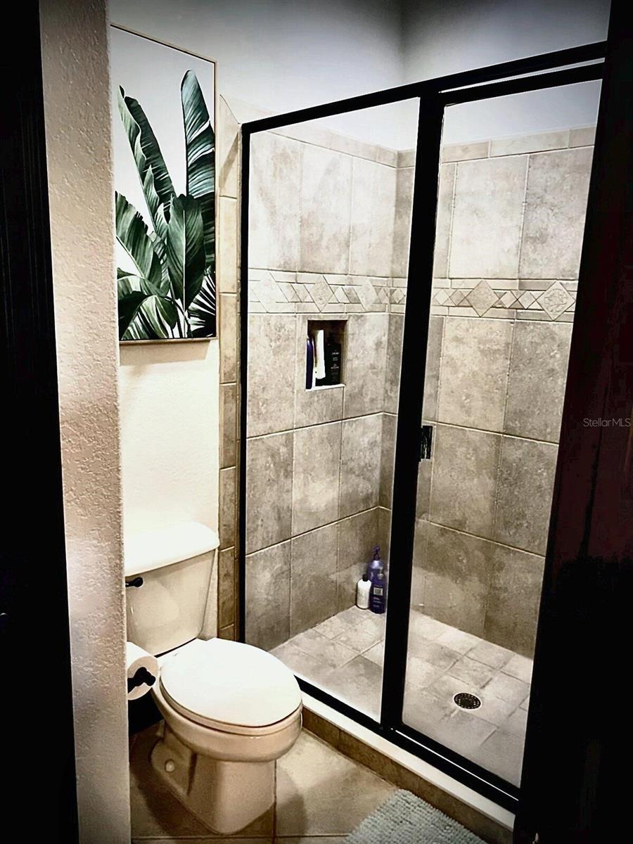 6013 BOWEN DANIEL #105, TAMPA, FL, 33616