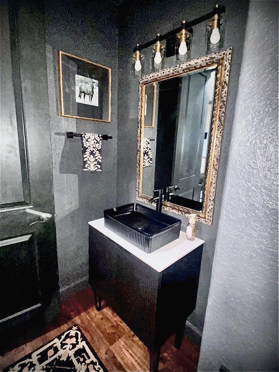 6013 BOWEN DANIEL #105, TAMPA, FL, 33616