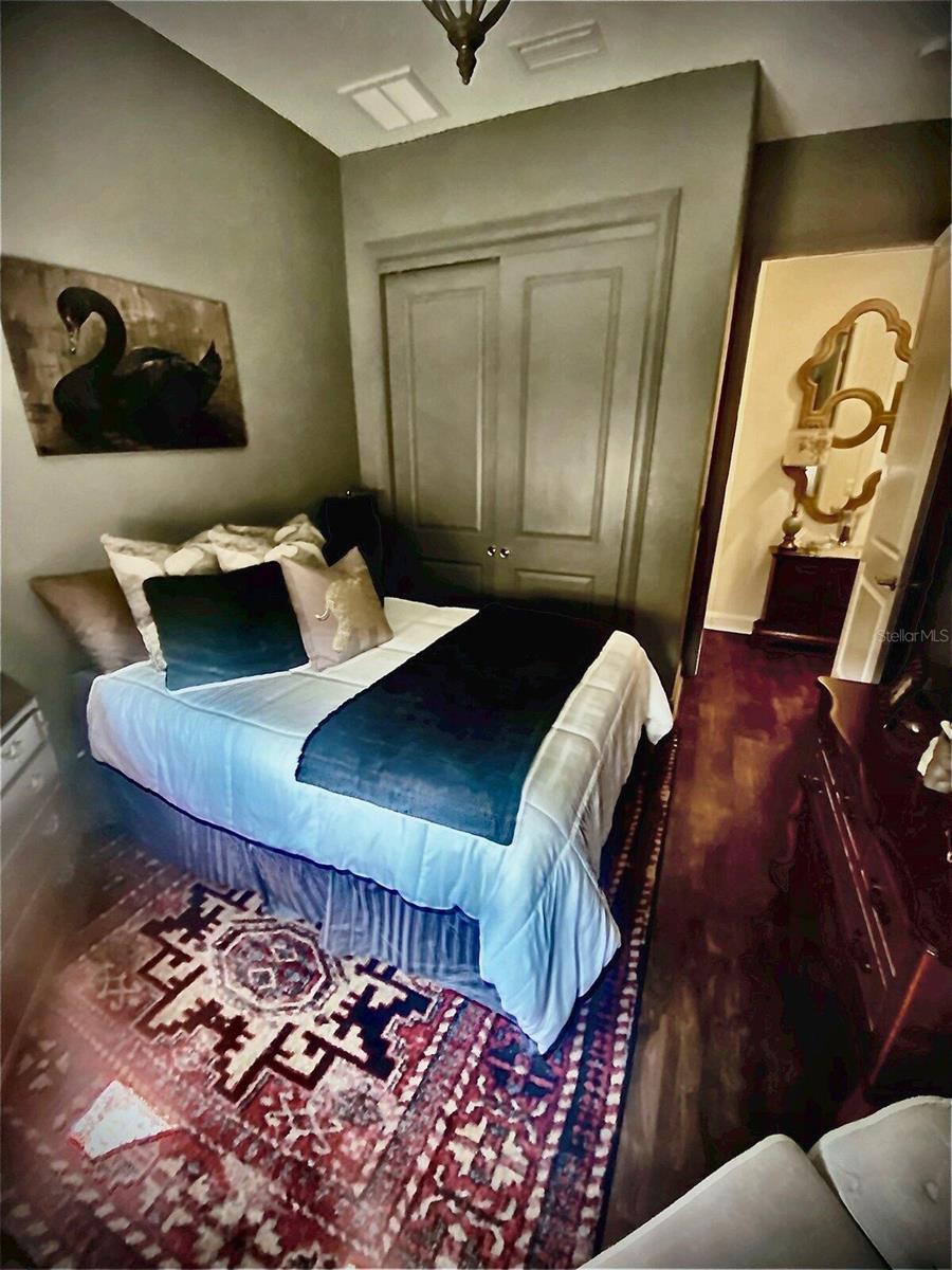 6013 BOWEN DANIEL #105, TAMPA, FL, 33616