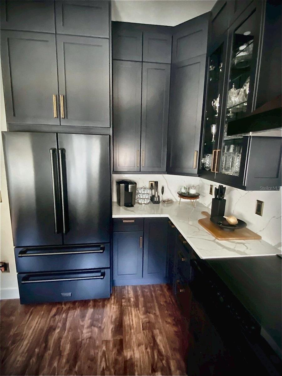 6013 BOWEN DANIEL #105, TAMPA, FL, 33616