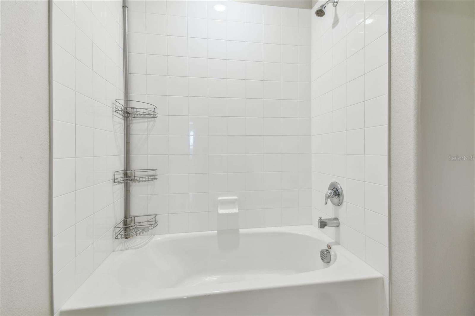 5452 RAINWOOD MEADOWS DR, APOLLO BEACH, FL, 33572