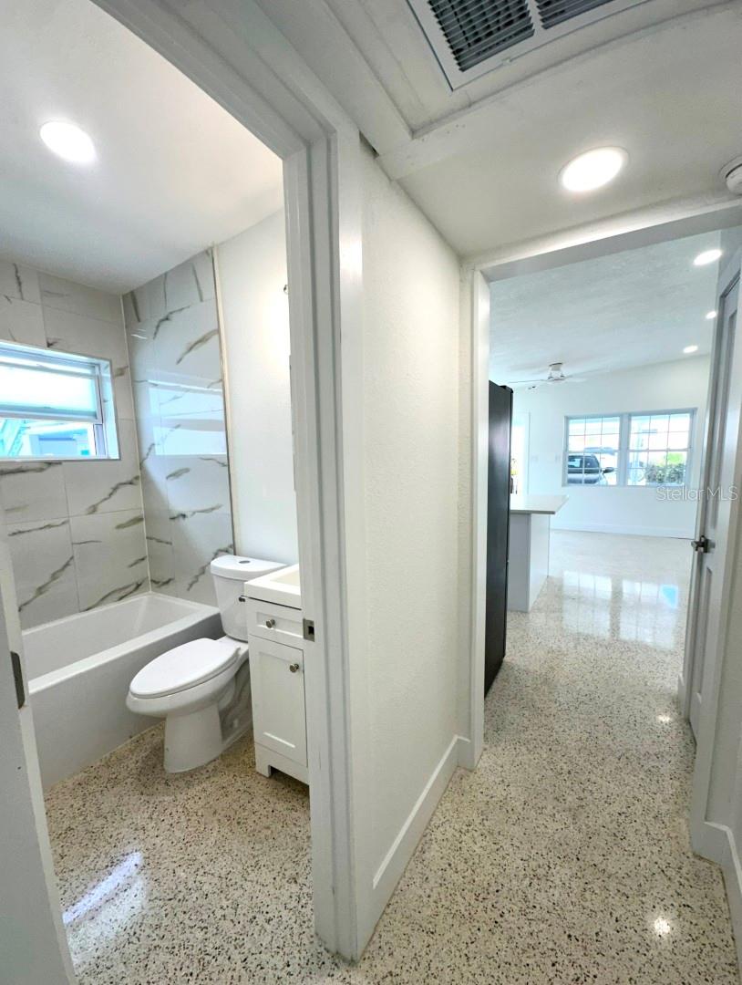 14147 PALM ST #2, MADEIRA BEACH, FL, 33708