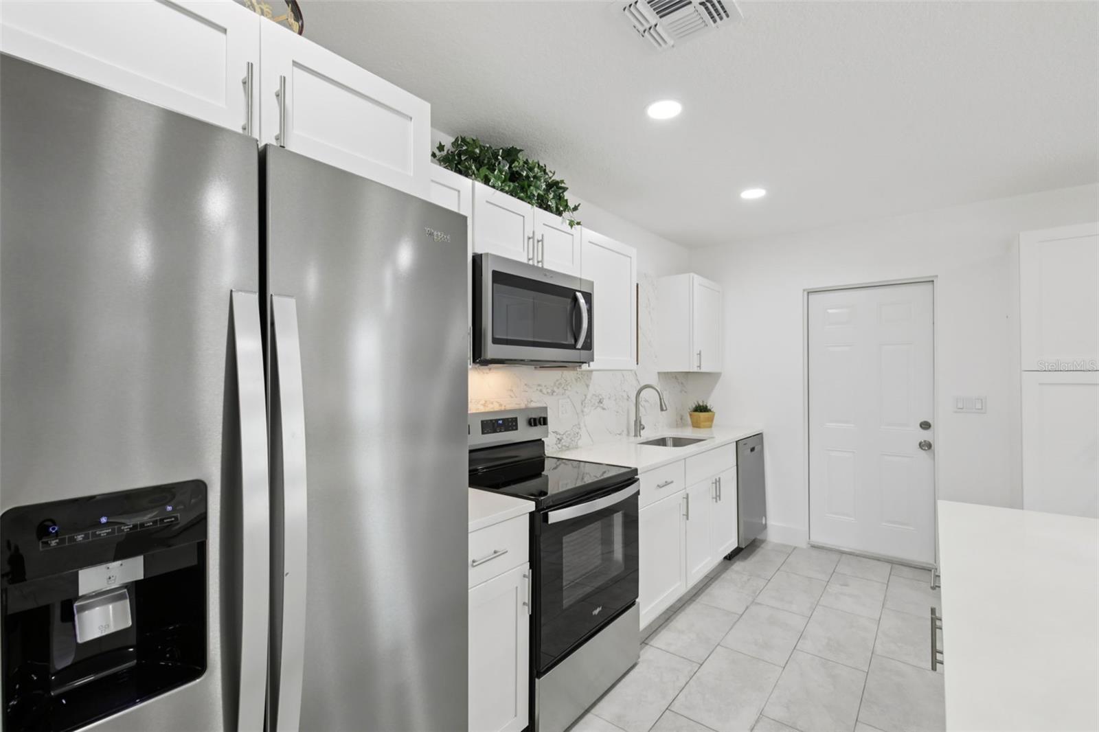 3530 GOODRICH AVE, SARASOTA, FL, 34234