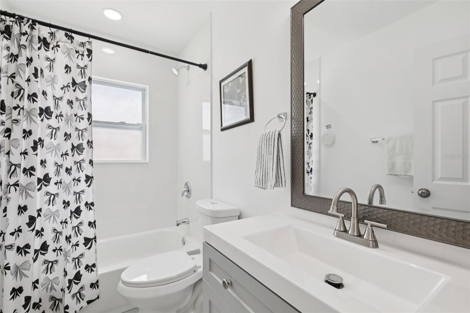 3530 GOODRICH AVE, SARASOTA, FL, 34234