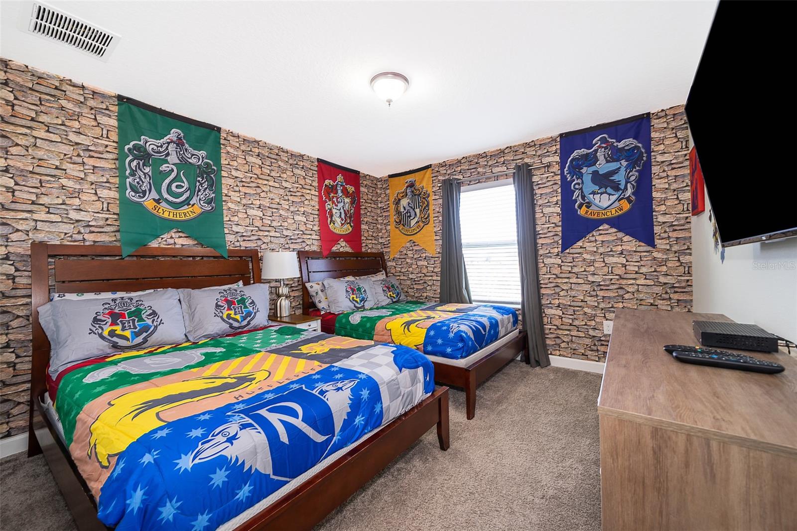 212 OCEAN COURSE AVE, DAVENPORT, FL, 33896