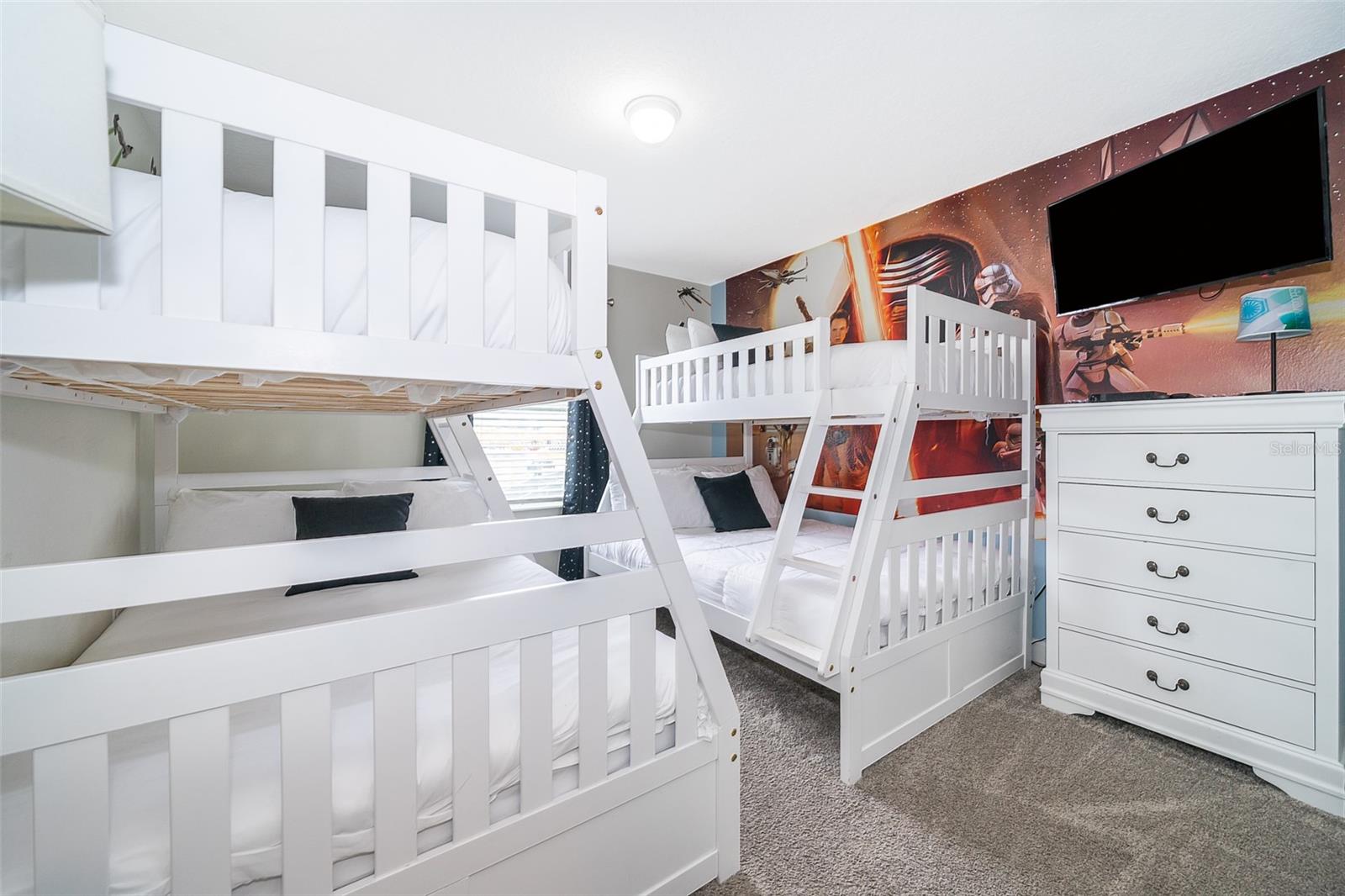 212 OCEAN COURSE AVE, DAVENPORT, FL, 33896