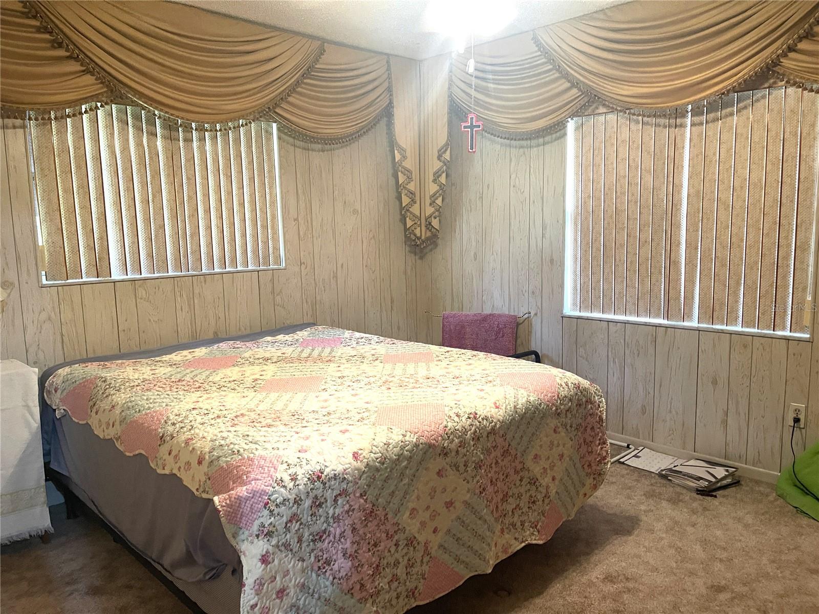 4691 CR 118, WILDWOOD, FL, 34785