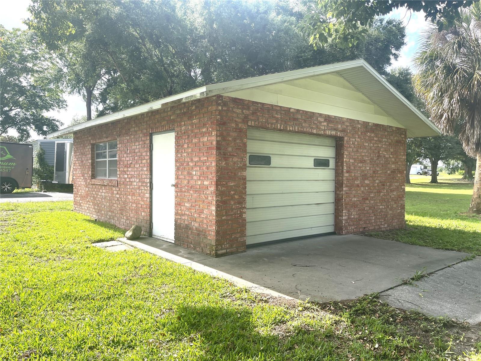 4691 CR 118, WILDWOOD, FL, 34785