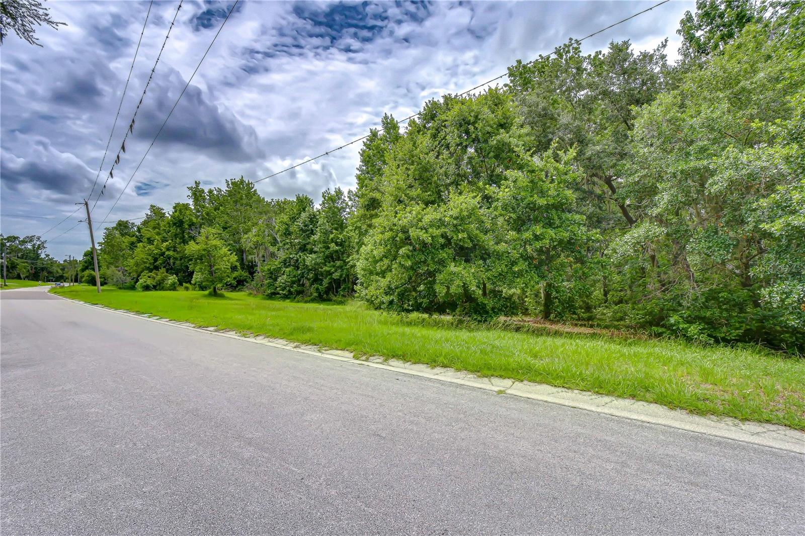 LAKE HILLS DR, RIVERVIEW, FL, 33569