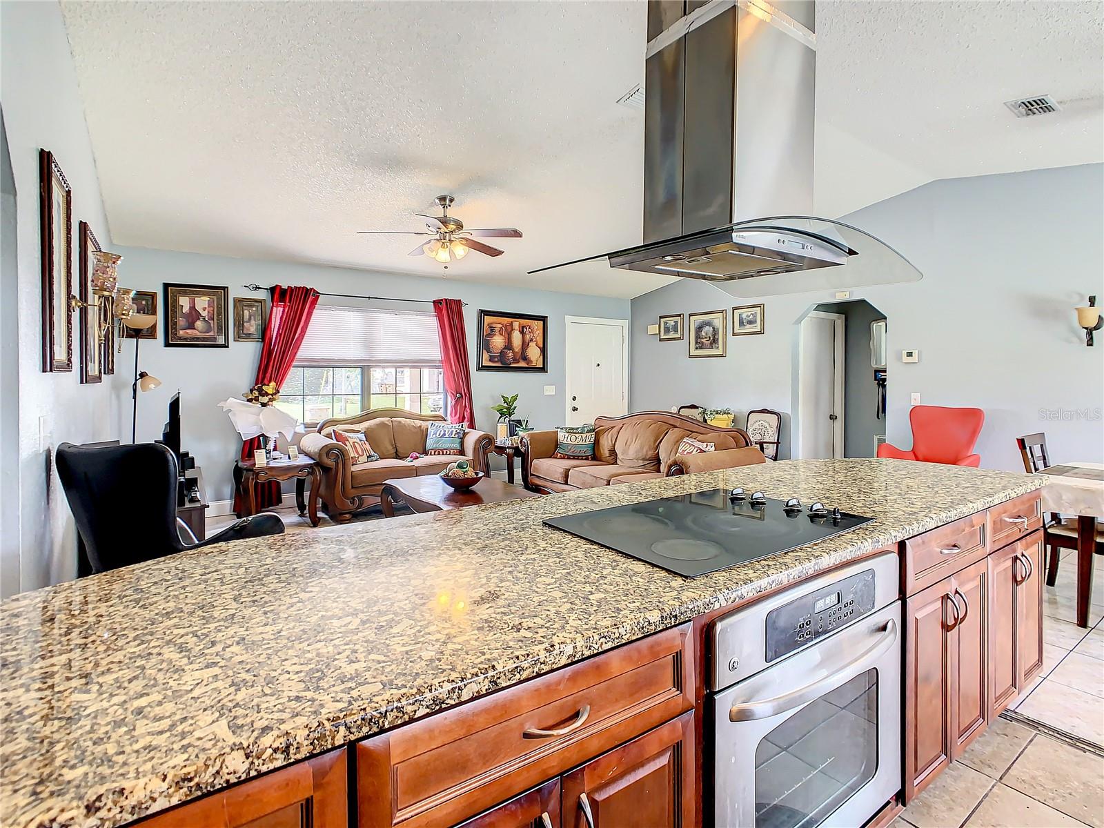 853 BLANC CT, KISSIMMEE, FL, 34759