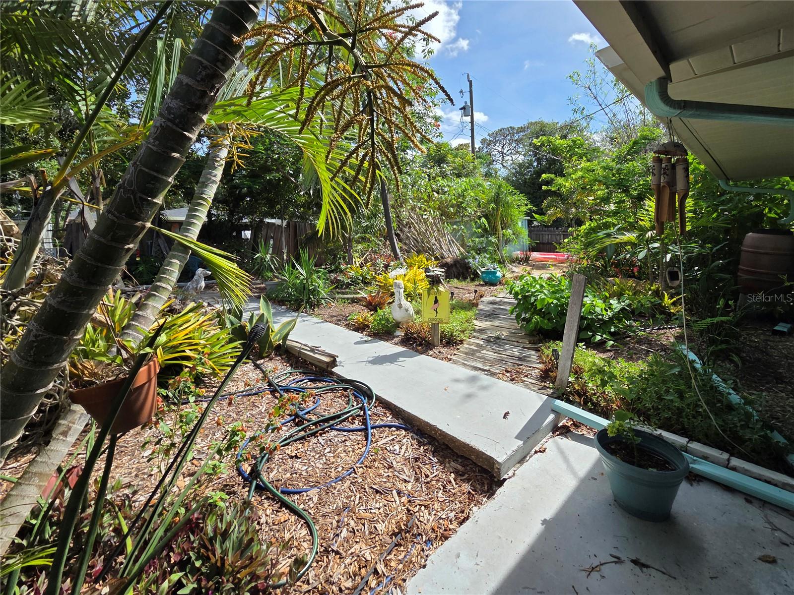 11066 102ND AVE, SEMINOLE, FL, 33778