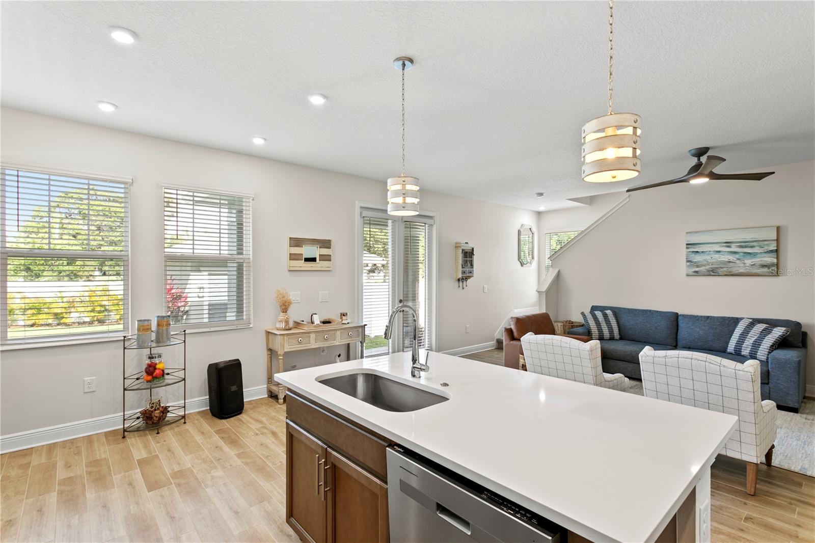 2501 17TH ST N, ST PETERSBURG, FL, 33713