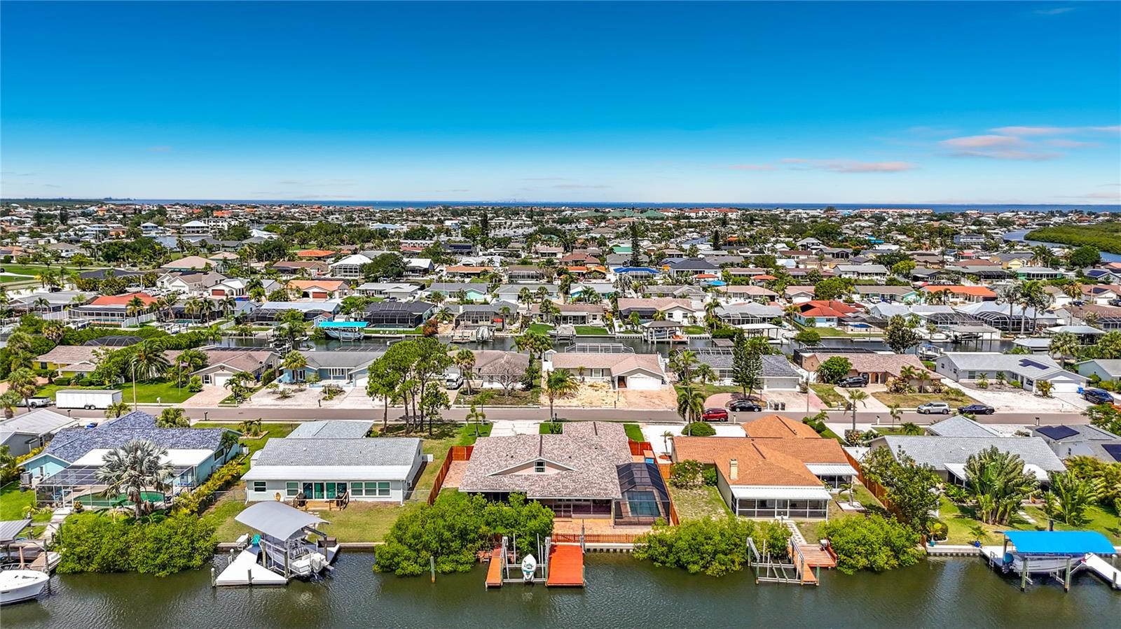 6517 SOLITAIRE PALM WAY, APOLLO BEACH, FL, 33572
