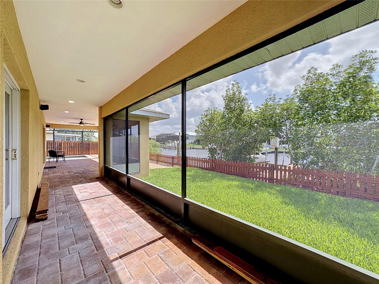 6517 SOLITAIRE PALM WAY, APOLLO BEACH, FL, 33572
