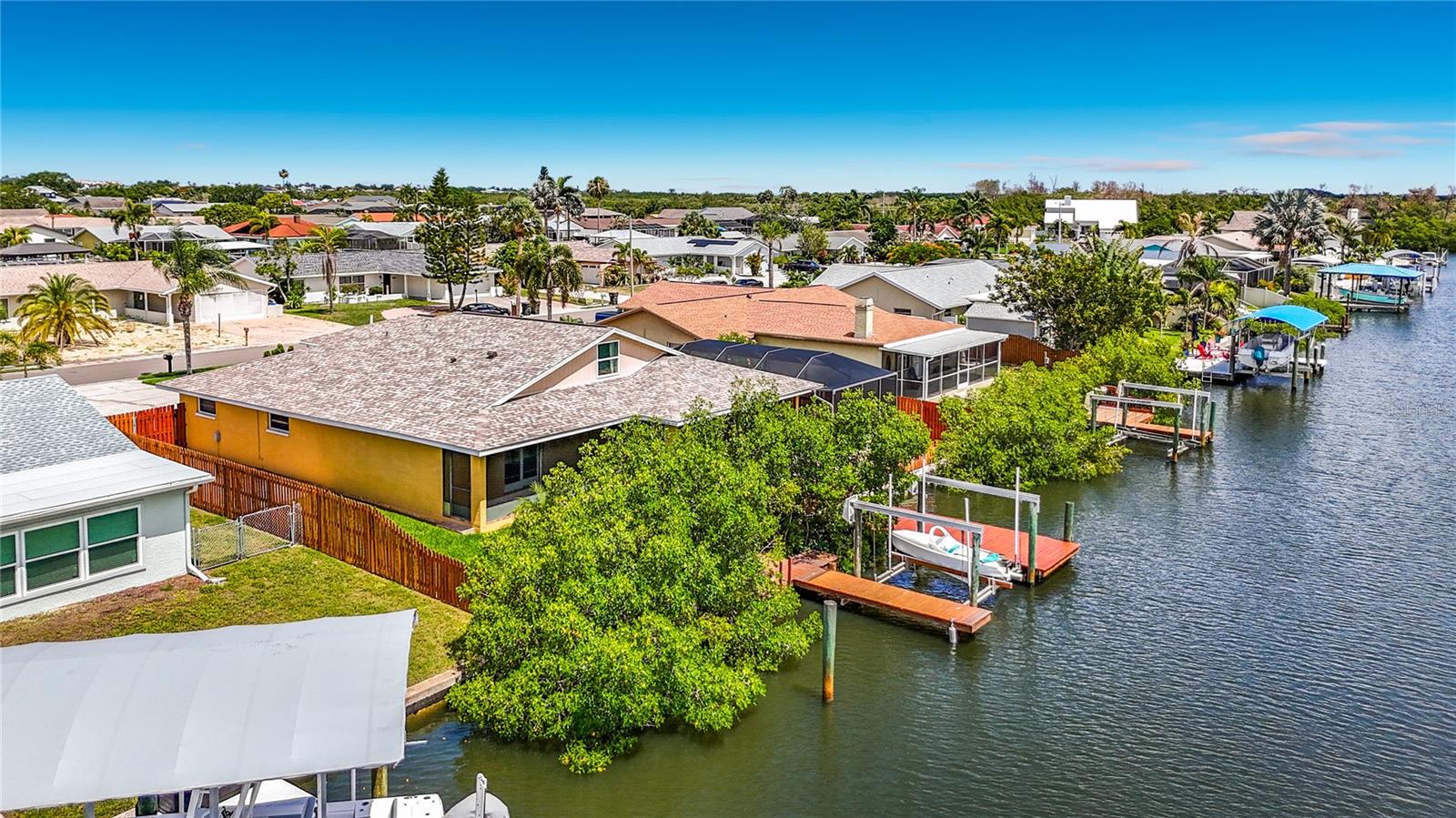 6517 SOLITAIRE PALM WAY, APOLLO BEACH, FL, 33572