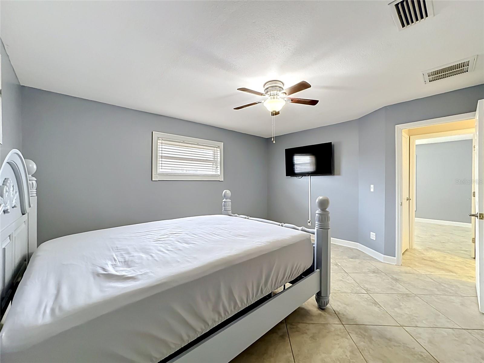 6517 SOLITAIRE PALM WAY, APOLLO BEACH, FL, 33572